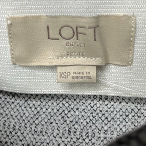 LOFT Tweed Pencil Skirt Womens Black White Speckled Pull On Size XSP - Picture 3 of 9